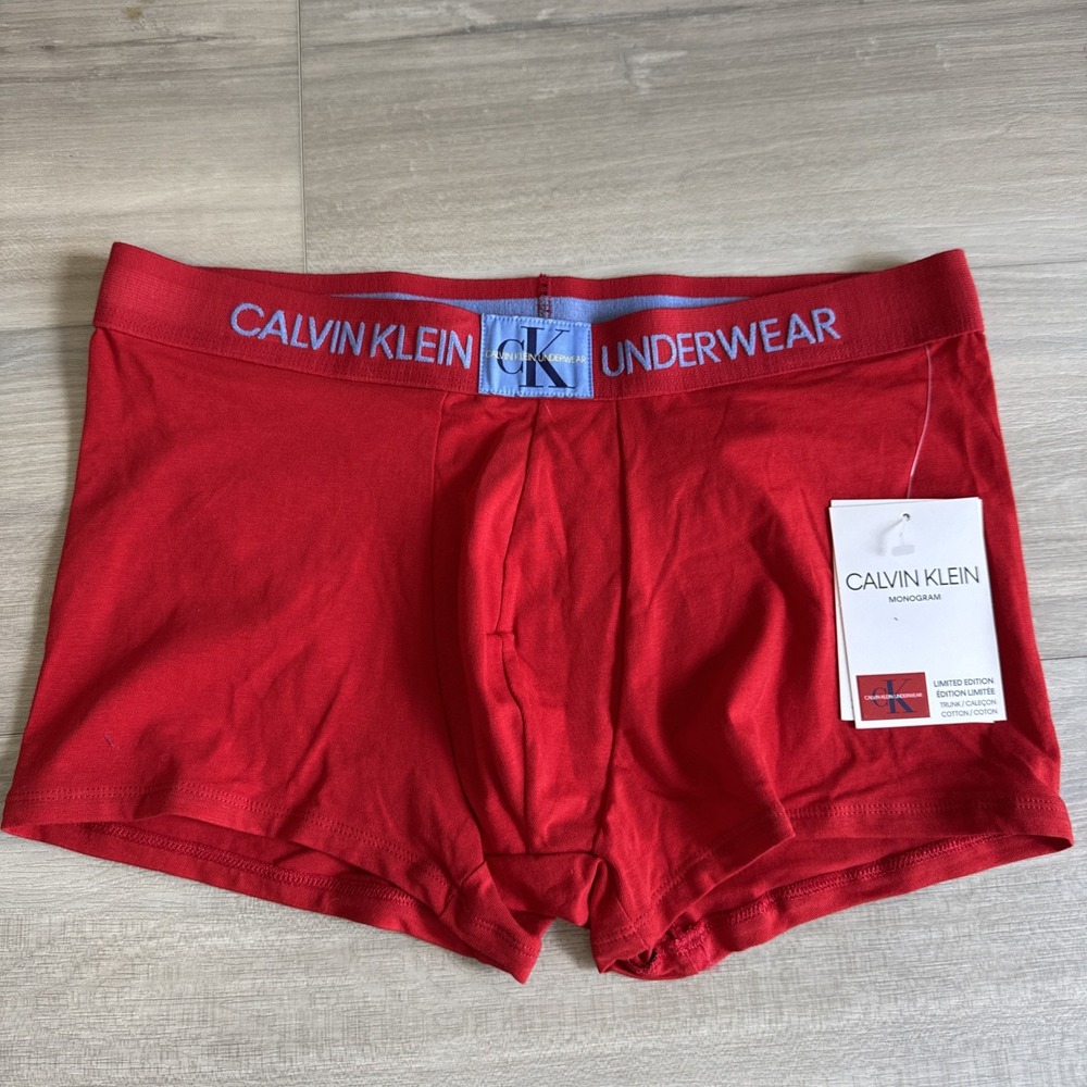 Calvin Klein Monogram Trunk Boxer Underwear NWT NEW Red Blue Men's Large